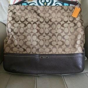 Coach shoulder purse